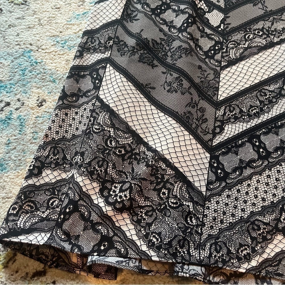 Beautiful faux lace Morocco Cabi cami long shirt or mini dress - Picture 5 of 10